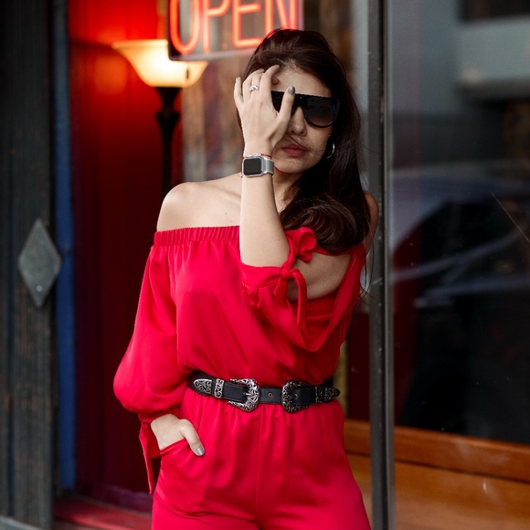 Red off shoulder long sleeve Jumpsuit - Picture 4 of 4
